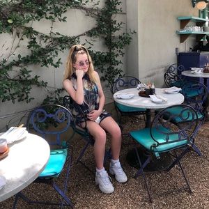 Meet your Posher, Brooks